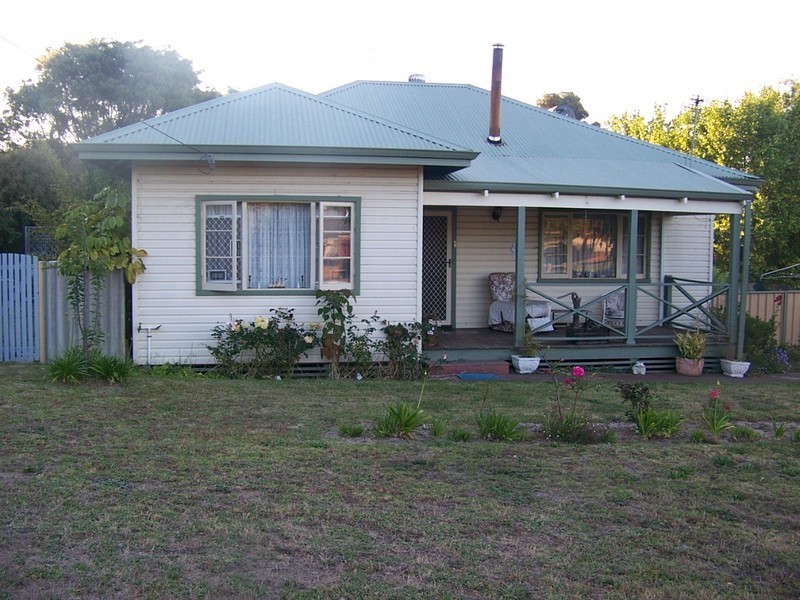 1 SOMERVILLE STREET, Manjimup WA 6258