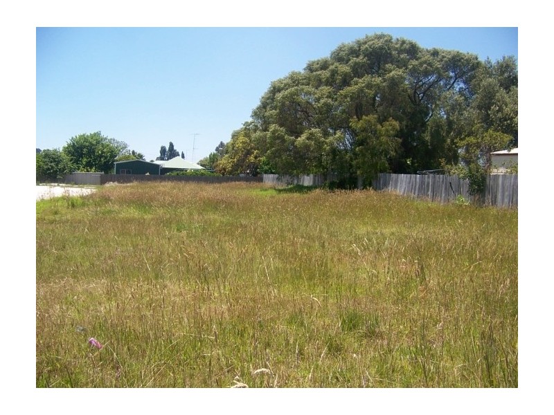 10 Rutherford Street, Manjimup WA 6258