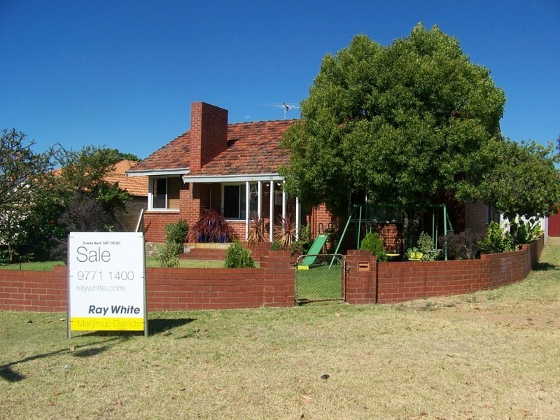 12 Baldwin Street, Como WA 6152