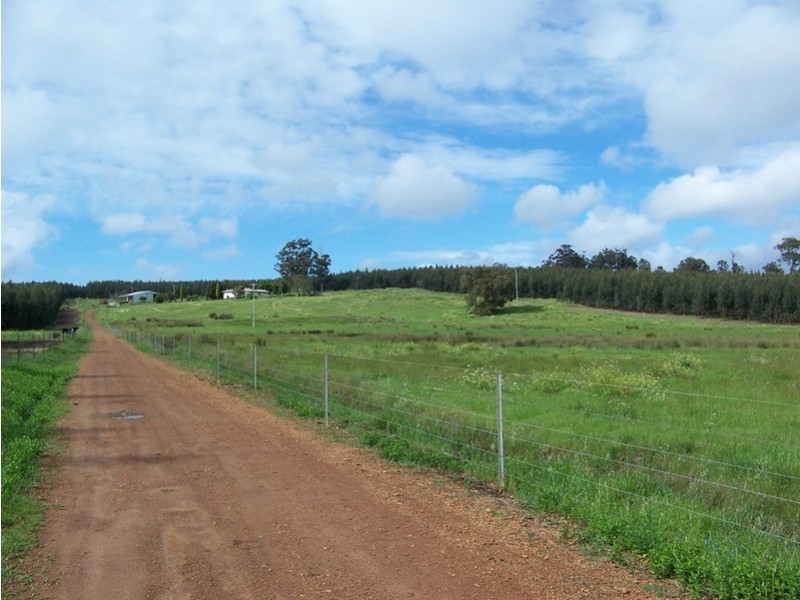 LOT 40 SEVEN DAY ROAD, Manjimup WA 6258