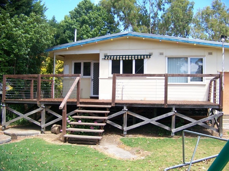 6 Hastie Street, Manjimup WA 6258