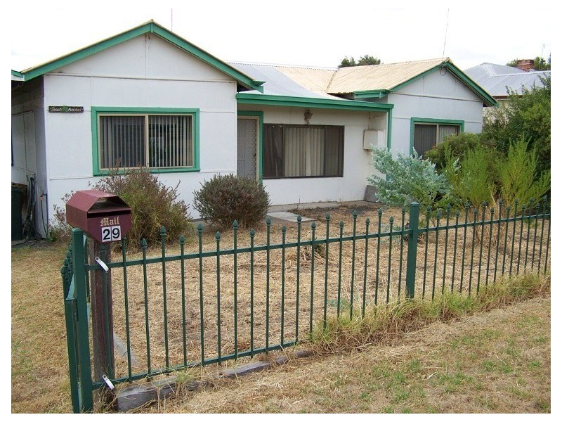 29 Robertson Street, Manjimup WA 6258