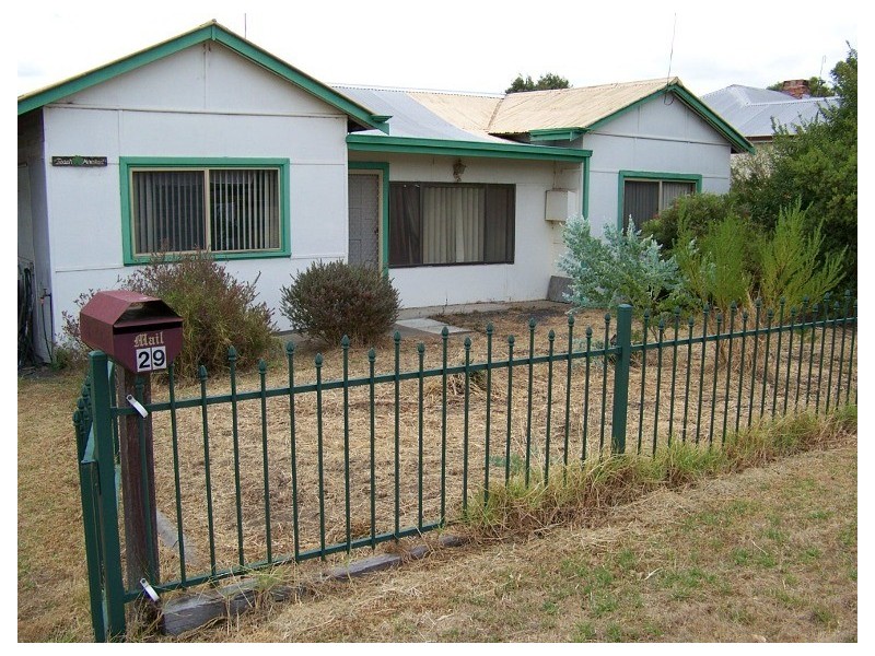 29 Robertson Street, Manjimup WA 6258