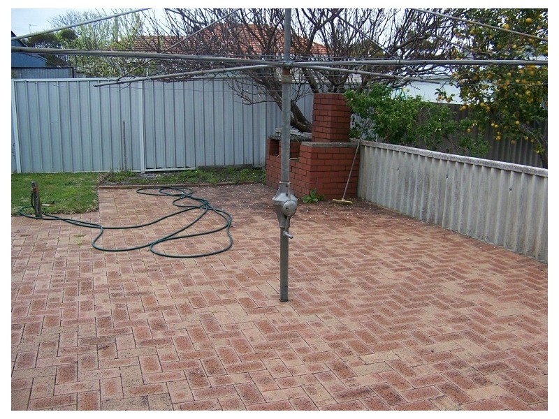 71 Ipsen Street, Manjimup WA 6258