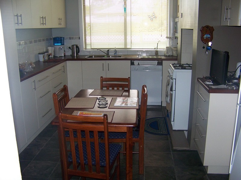 8 Bath Street, Manjimup WA 6258