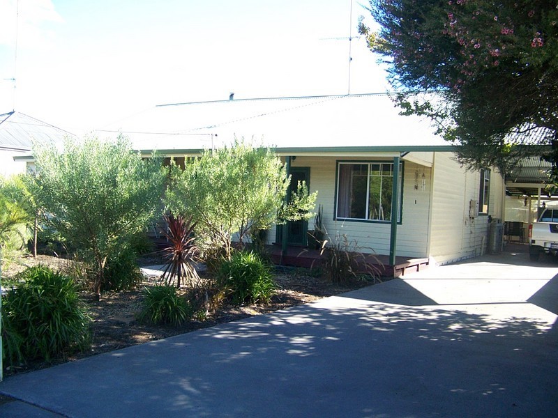 21 Arnott Street, Manjimup WA 6258
