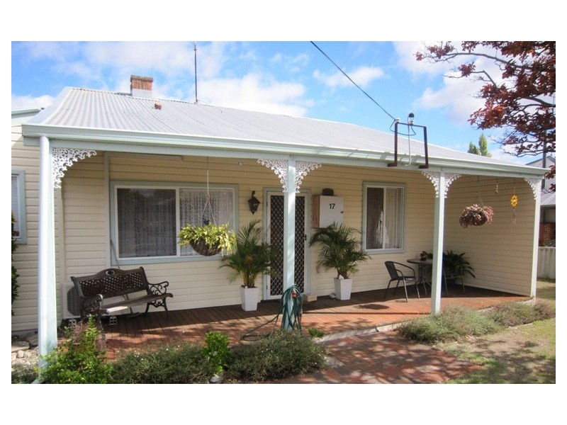 17 Arnott Street, Manjimup WA 6258