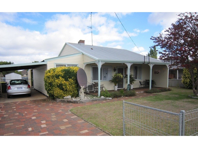 17 Arnott Street, Manjimup WA 6258