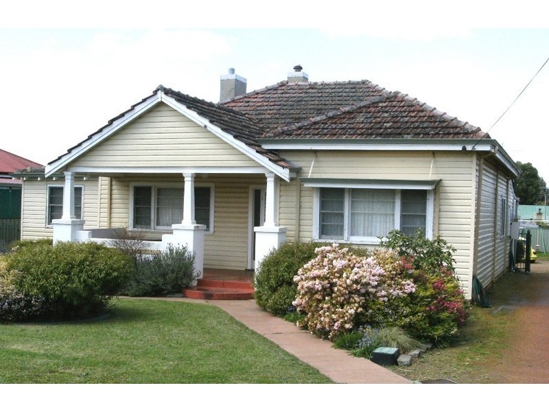 16 Clark Street, Manjimup WA 6258