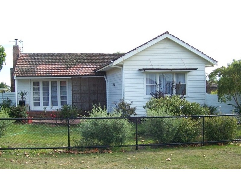 10 Hospital Ave, Manjimup WA 6258