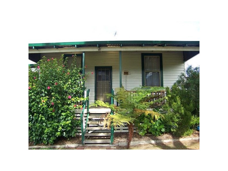 25 Reeve Street, Manjimup WA 6258