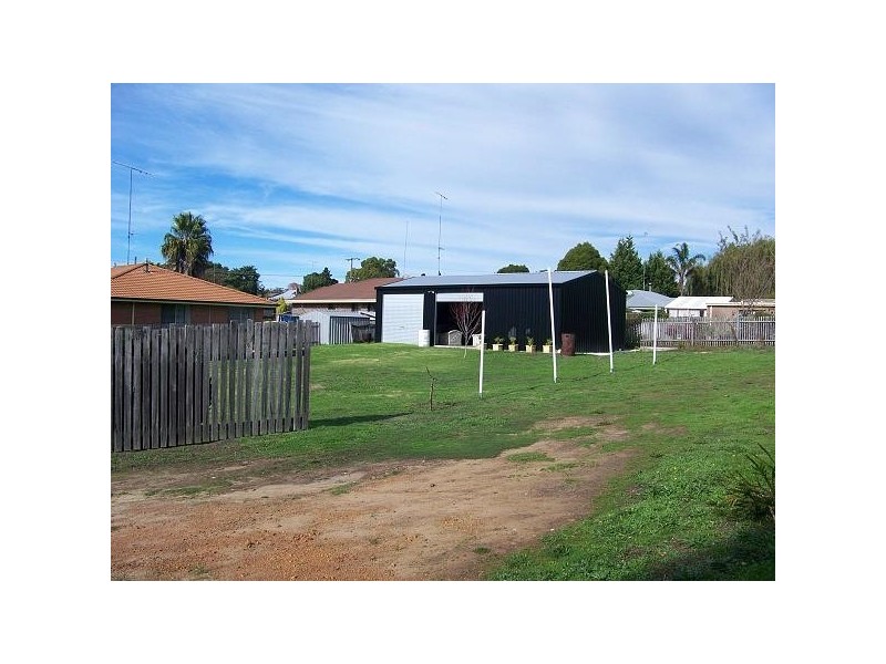 25 Reeve Street, Manjimup WA 6258