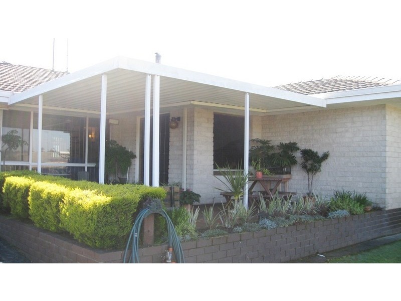 14 Crowea Street, Manjimup WA 6258