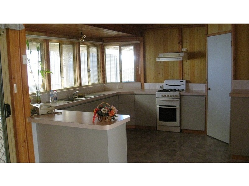 18 Jarrah Road, Manjimup WA 6258