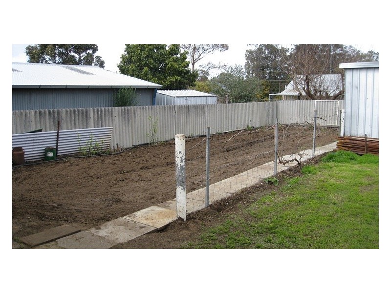 11 Ralston Street, Manjimup WA 6258