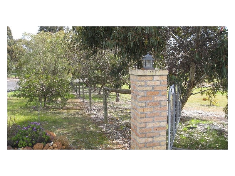 84 Blackbutt Drive, Manjimup WA 6258