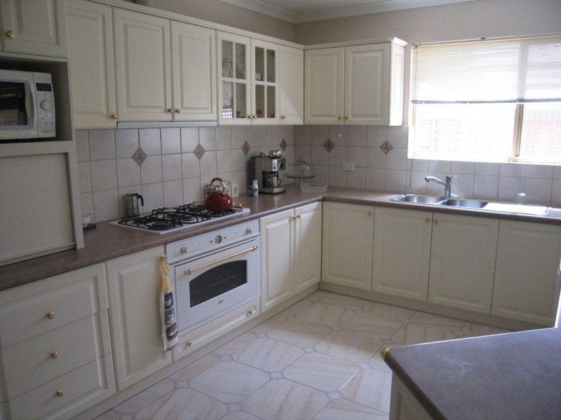 30 Rae Street, Manjimup WA 6258