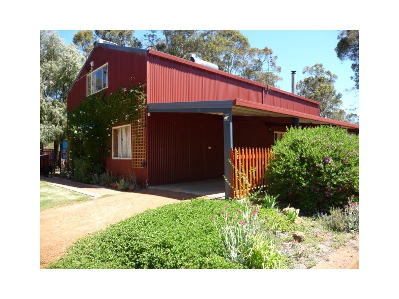 95 Plackett Drive, Pemberton WA 6260