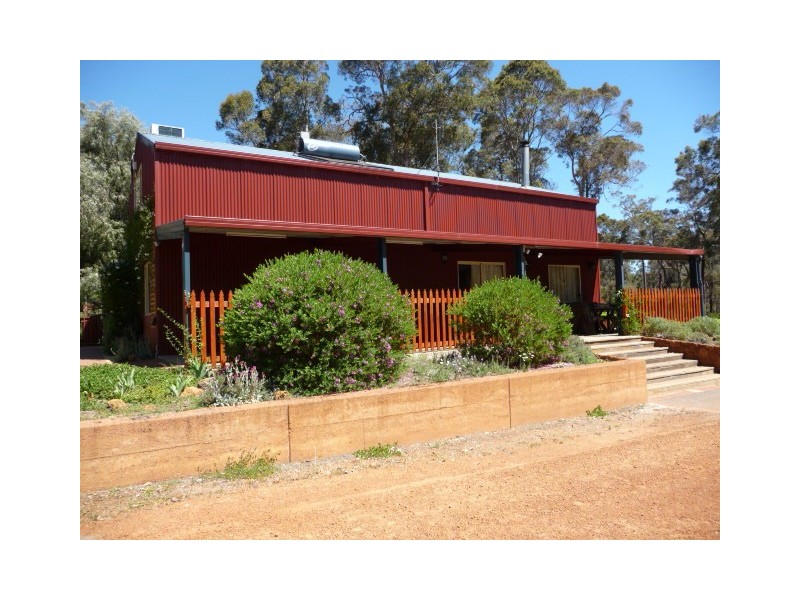 95 Plackett Drive, Pemberton WA 6260