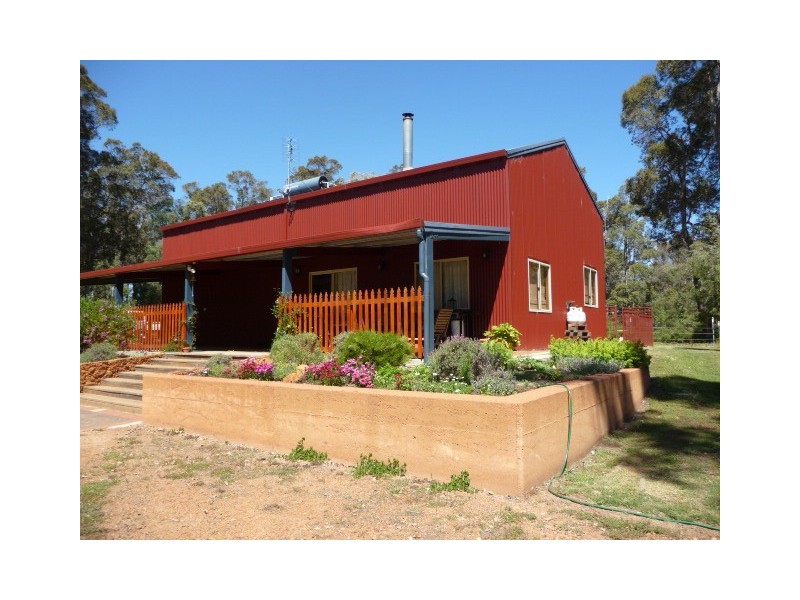 95 Plackett Drive, Pemberton WA 6260