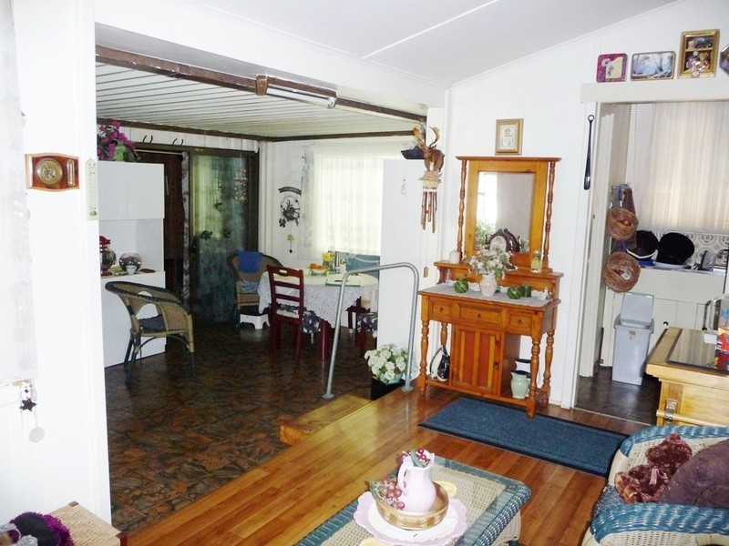 13 Seaton Villa Road, Manjimup WA 6258