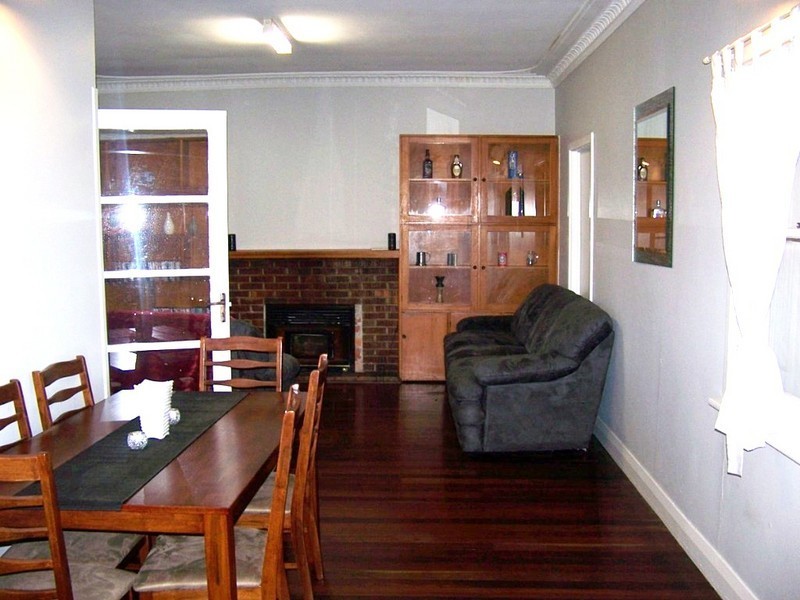 10 Hospital Ave, Manjimup WA 6258