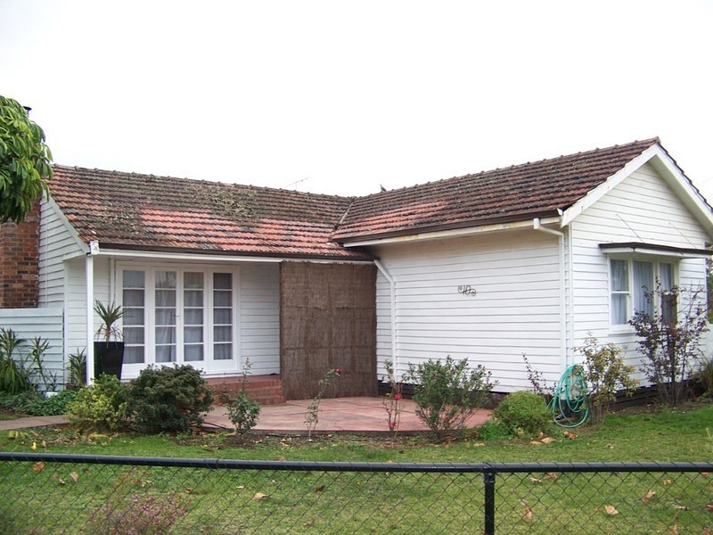 10 Hospital Ave, Manjimup WA 6258