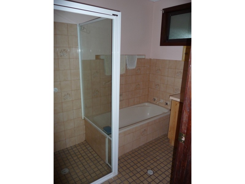 16 Moore Street, Manjimup WA 6258