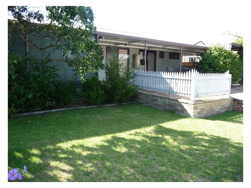 16 Moore Street, Manjimup WA 6258