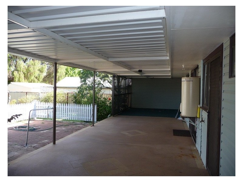 16 Moore Street, Manjimup WA 6258