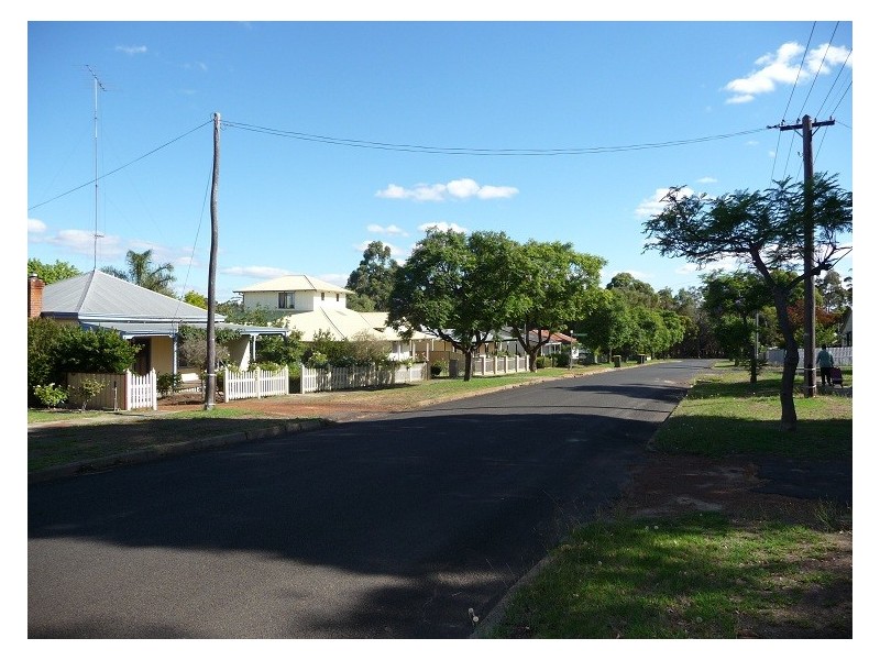 16 Moore Street, Manjimup WA 6258