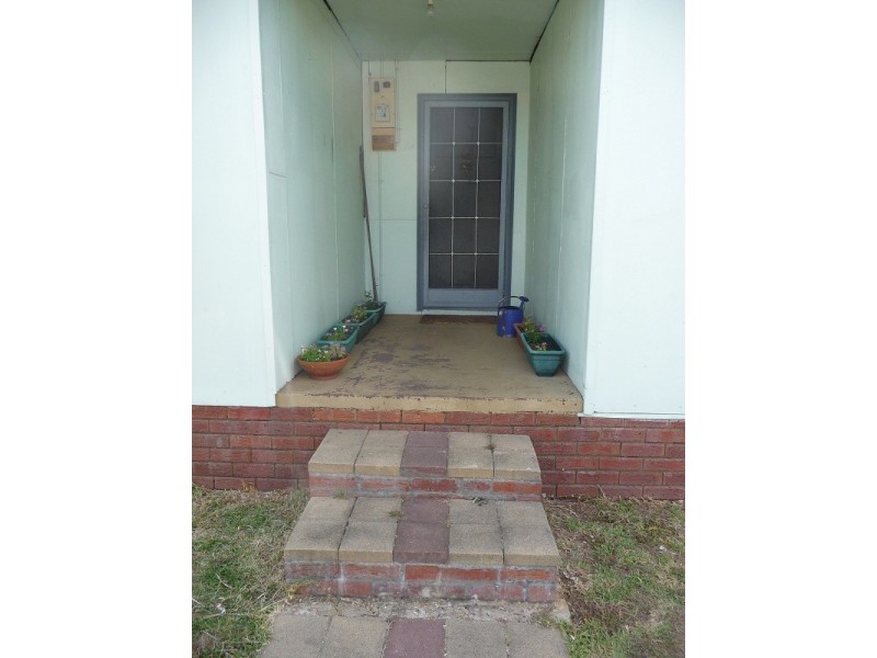 8 Arnott Street, Manjimup WA 6258