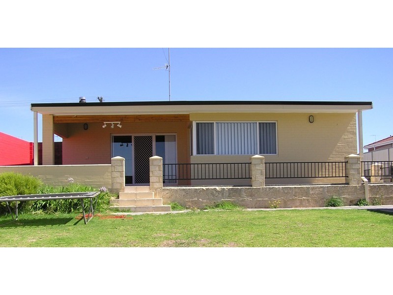 30 Karri Street, Manjimup WA 6258