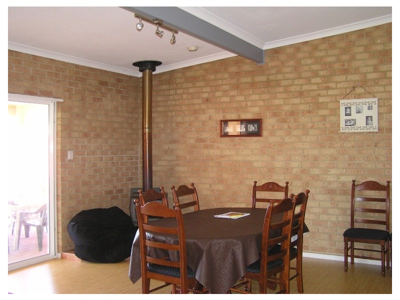 30 Karri Street, Manjimup WA 6258