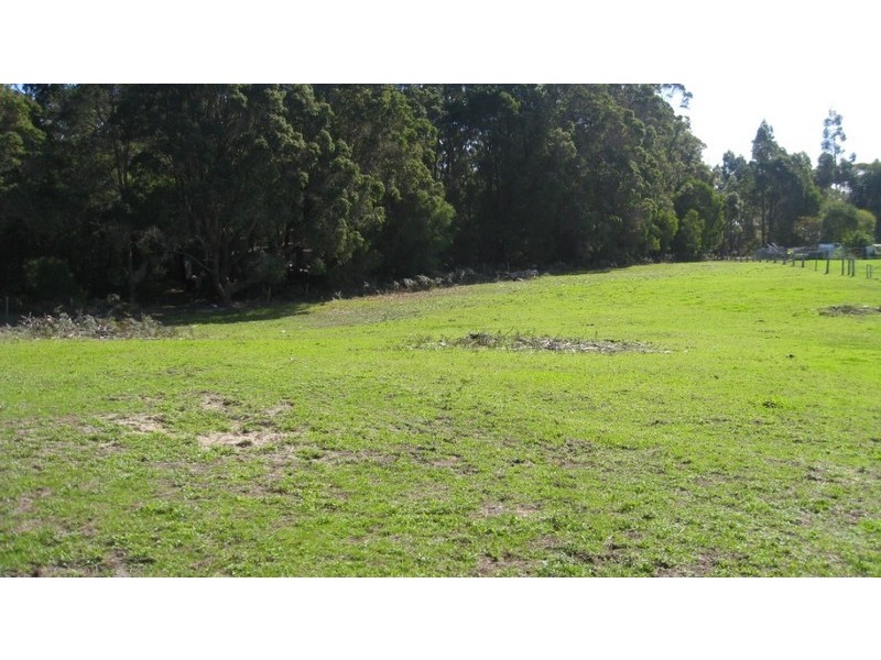 14 Parkfield Drive, Northcliffe WA 6262