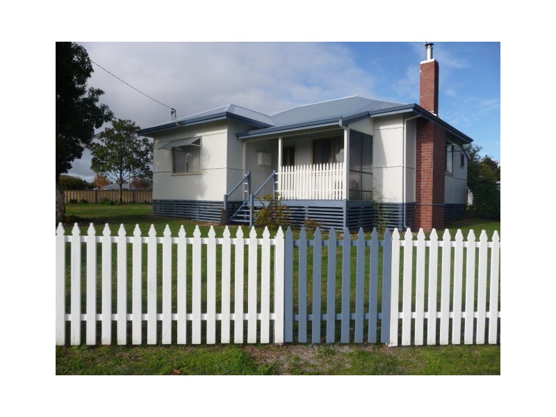 67 Ipsen Street, Manjimup WA 6258