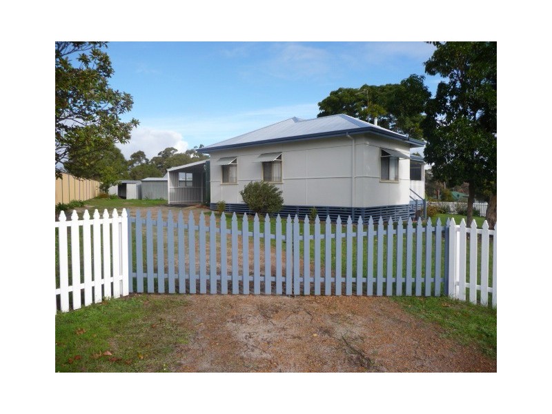 67 Ipsen Street, Manjimup WA 6258