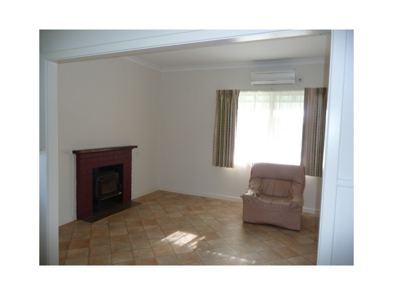 67 Ipsen Street, Manjimup WA 6258