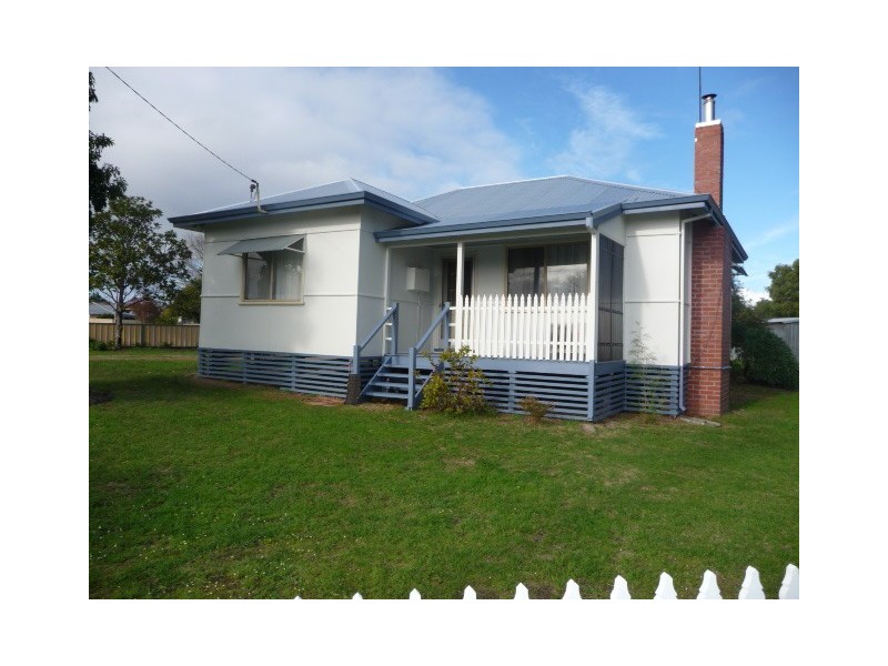 67 Ipsen Street, Manjimup WA 6258