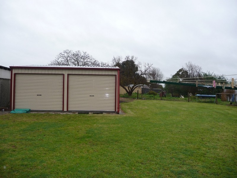 19 Collier St, Manjimup WA 6258