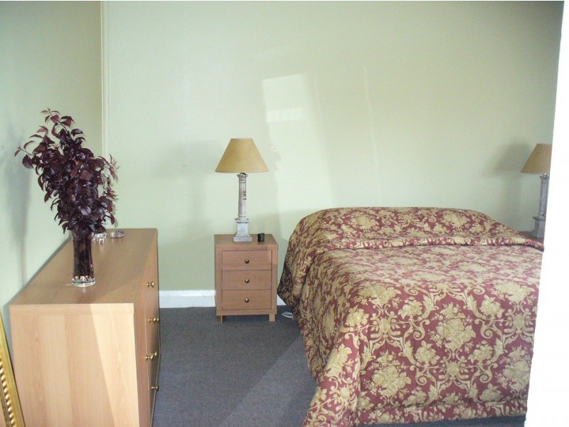 10 Bath Street, Manjimup WA 6258