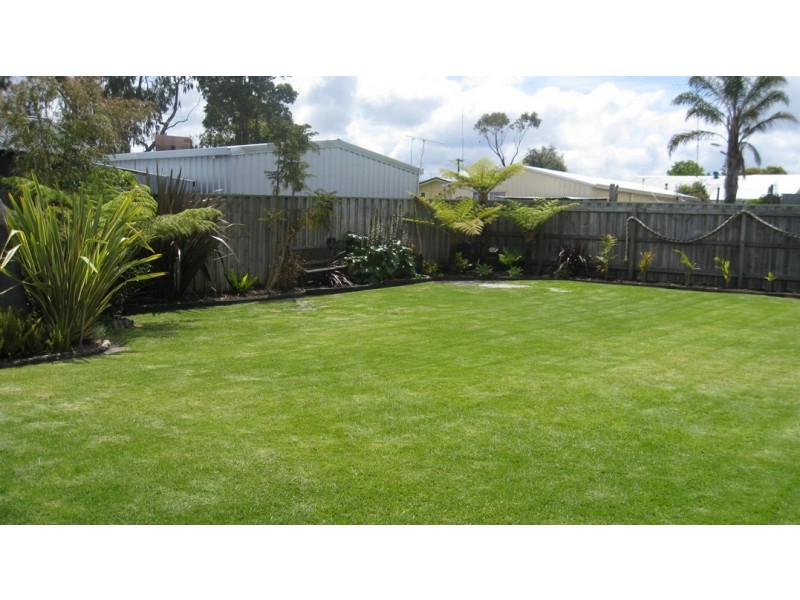 14 Moyes St, Manjimup WA 6258