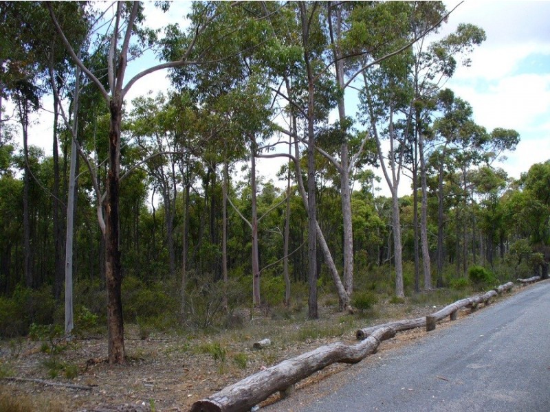 9522 Muirs Highway, Rocky Gully WA 6397