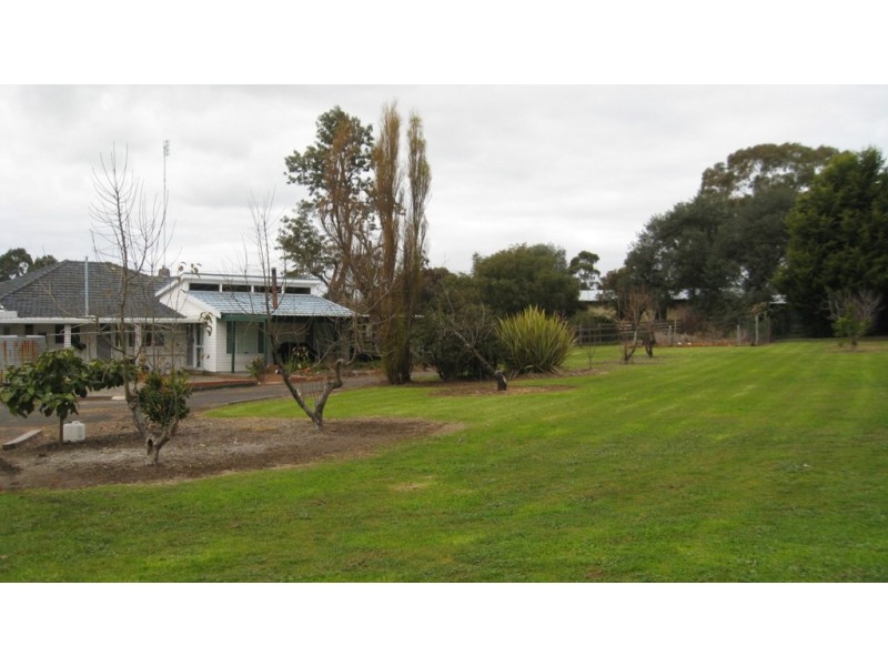 35 Caldwell St, Manjimup WA 6258