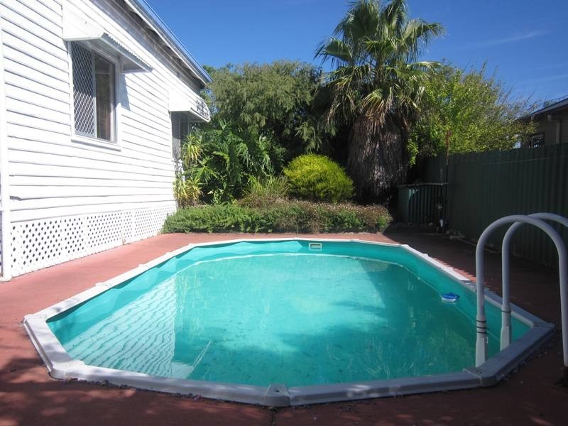 52  Moore, Manjimup WA 6258