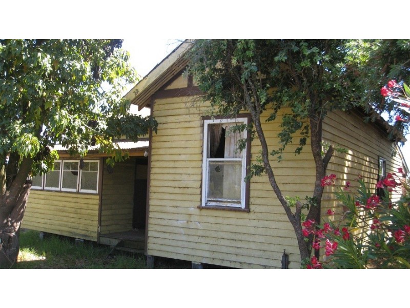 68 Ipsen Street, Manjimup WA 6258