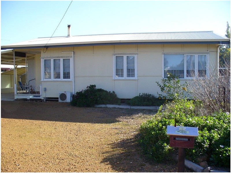 15 Devon Street, Manjimup WA 6258