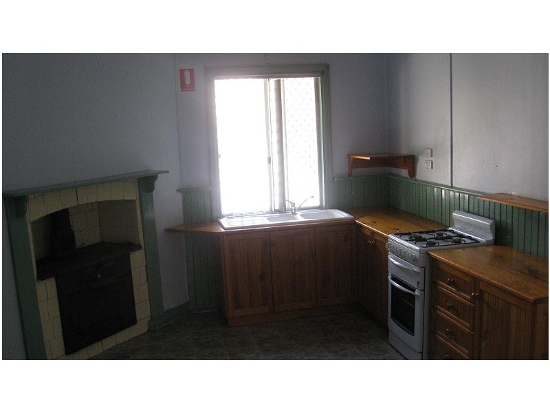 39 Bath Street, Manjimup WA 6258