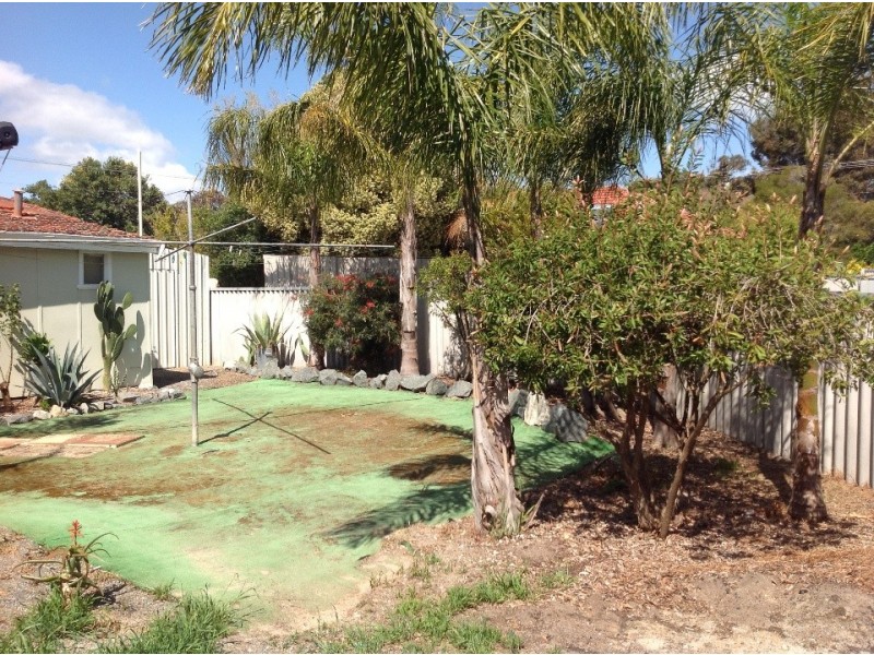 20a Floyed, Narrogin WA 6312