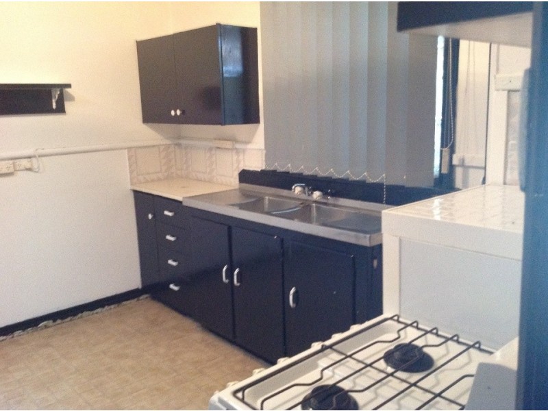 20a Floyed, Narrogin WA 6312